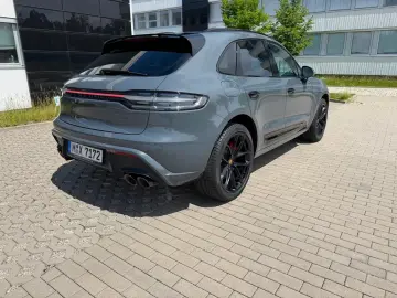 Porsche Macan GTS Abgassport Panorama approved