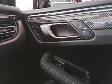 Porsche Macan GTS