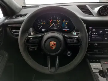 Porsche Macan GTS