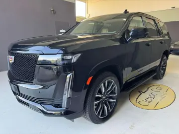Cadillac Escalade 3.0 Diesel AWD   7 LOCURI   PANO   360