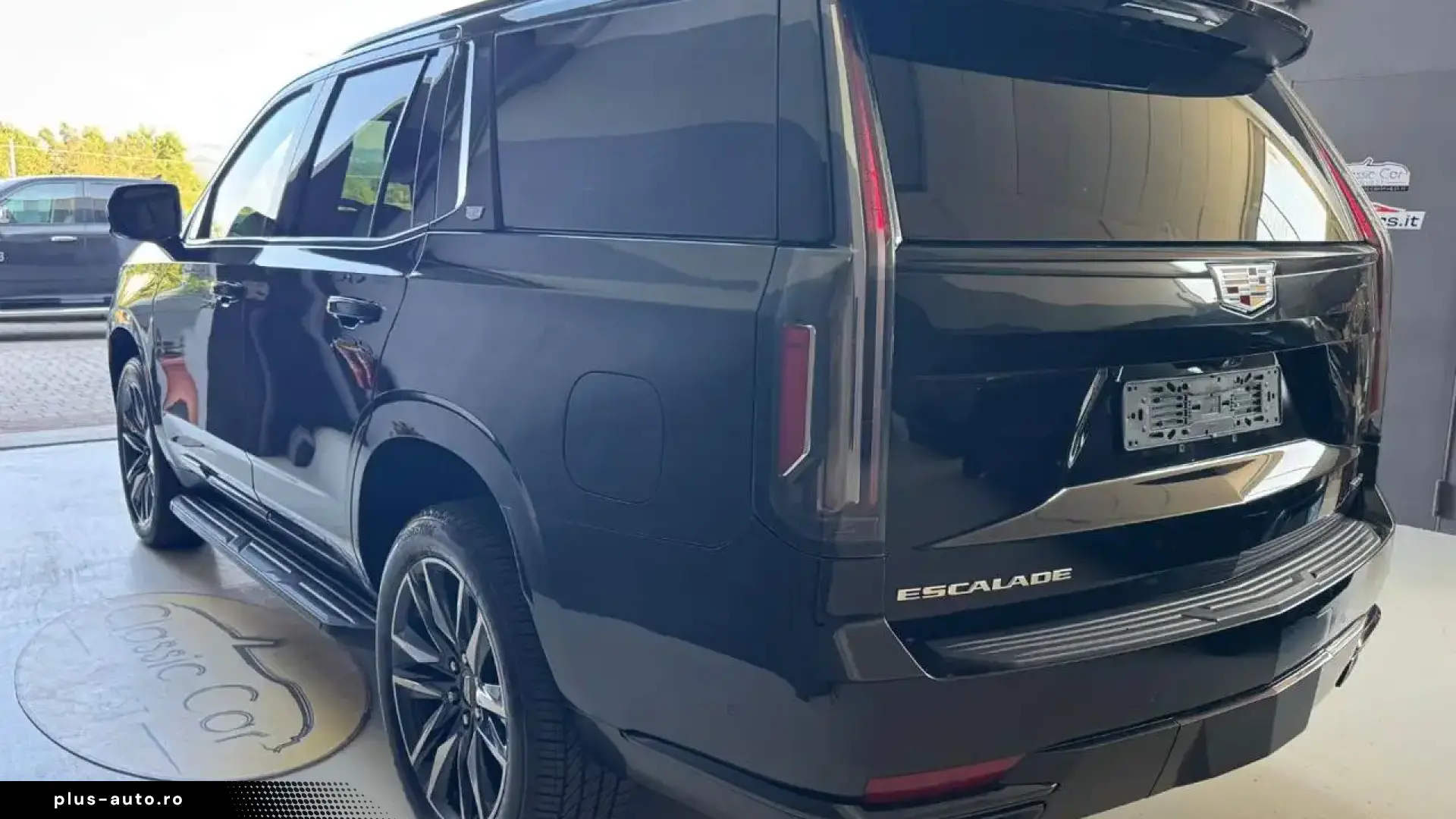Cadillac Escalade 3.0 Diesel AWD   7 LOCURI   PANO   360