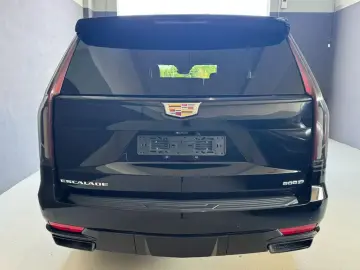 Cadillac Escalade 3.0 Diesel AWD   7 LOCURI   PANO   360
