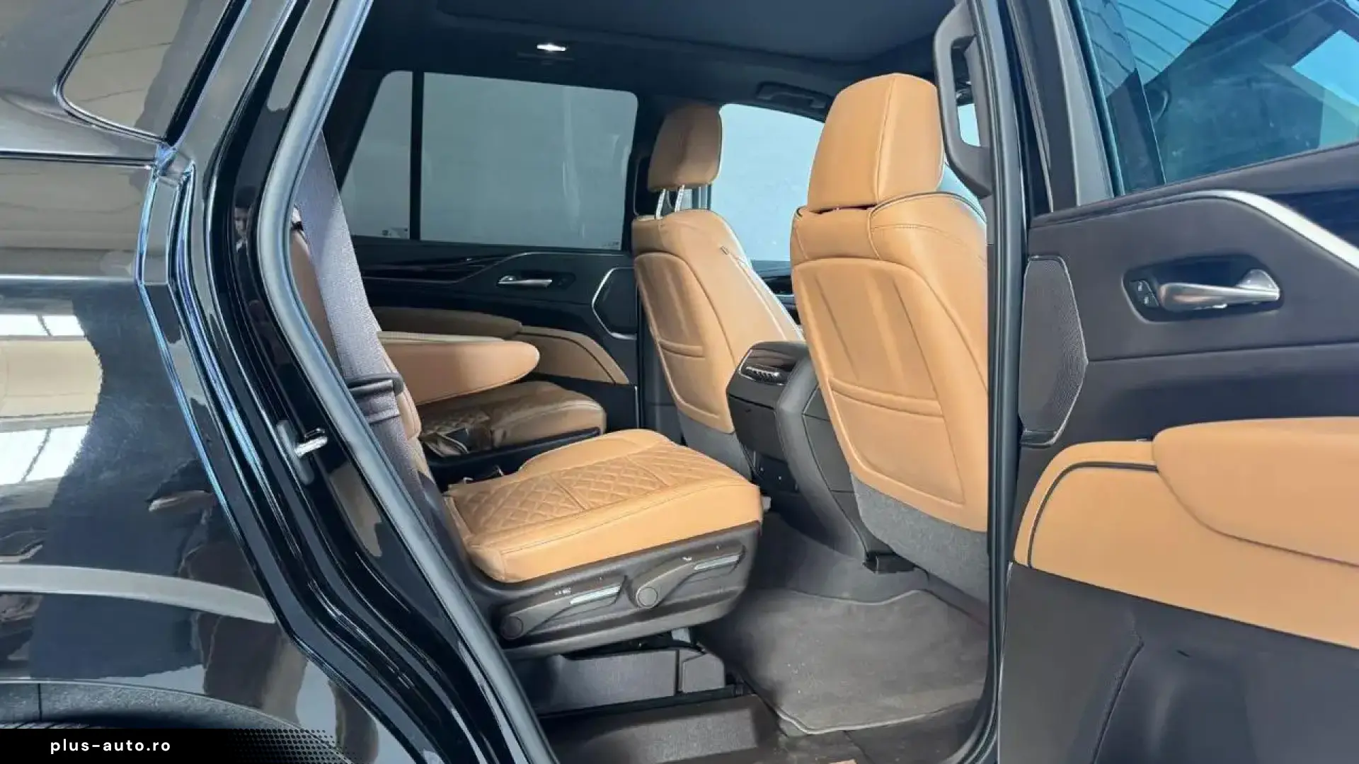 Cadillac Escalade 3.0 Diesel AWD   7 LOCURI   PANO   360