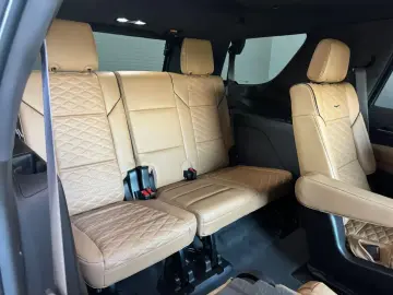 Cadillac Escalade 3.0 Diesel AWD   7 LOCURI   PANO   360