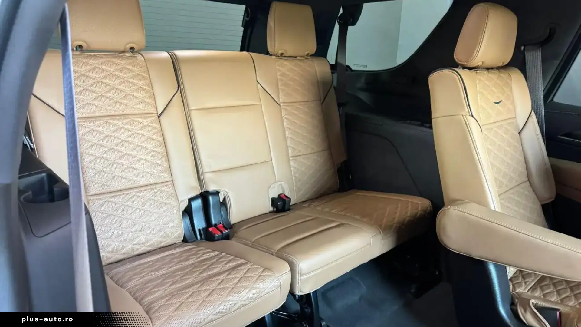Cadillac Escalade 3.0 Diesel AWD   7 LOCURI   PANO   360