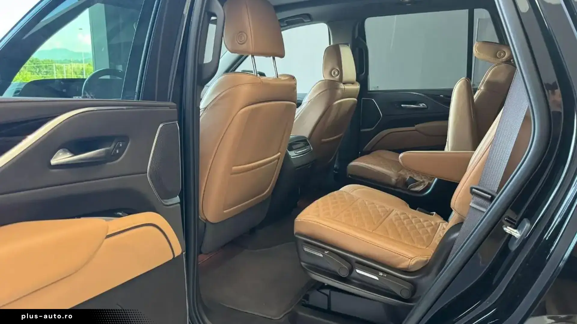 Cadillac Escalade 3.0 Diesel AWD   7 LOCURI   PANO   360