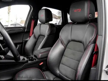 Porsche Macan GTS Sport-Chrono Apple-CarPlay BOSE