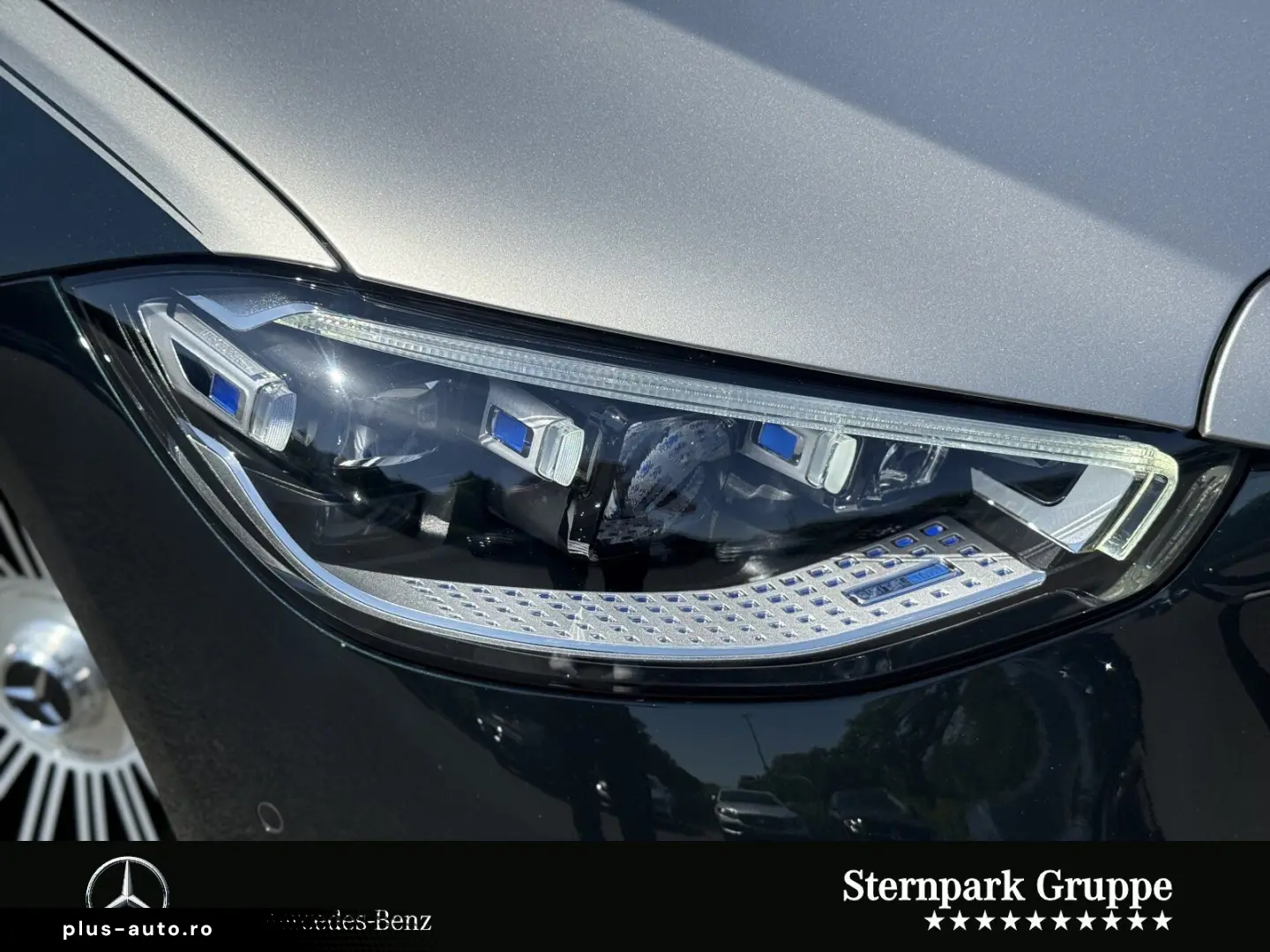 MERCEDES-BENZ Maybach S 580 First-Class Chaffeur HUD