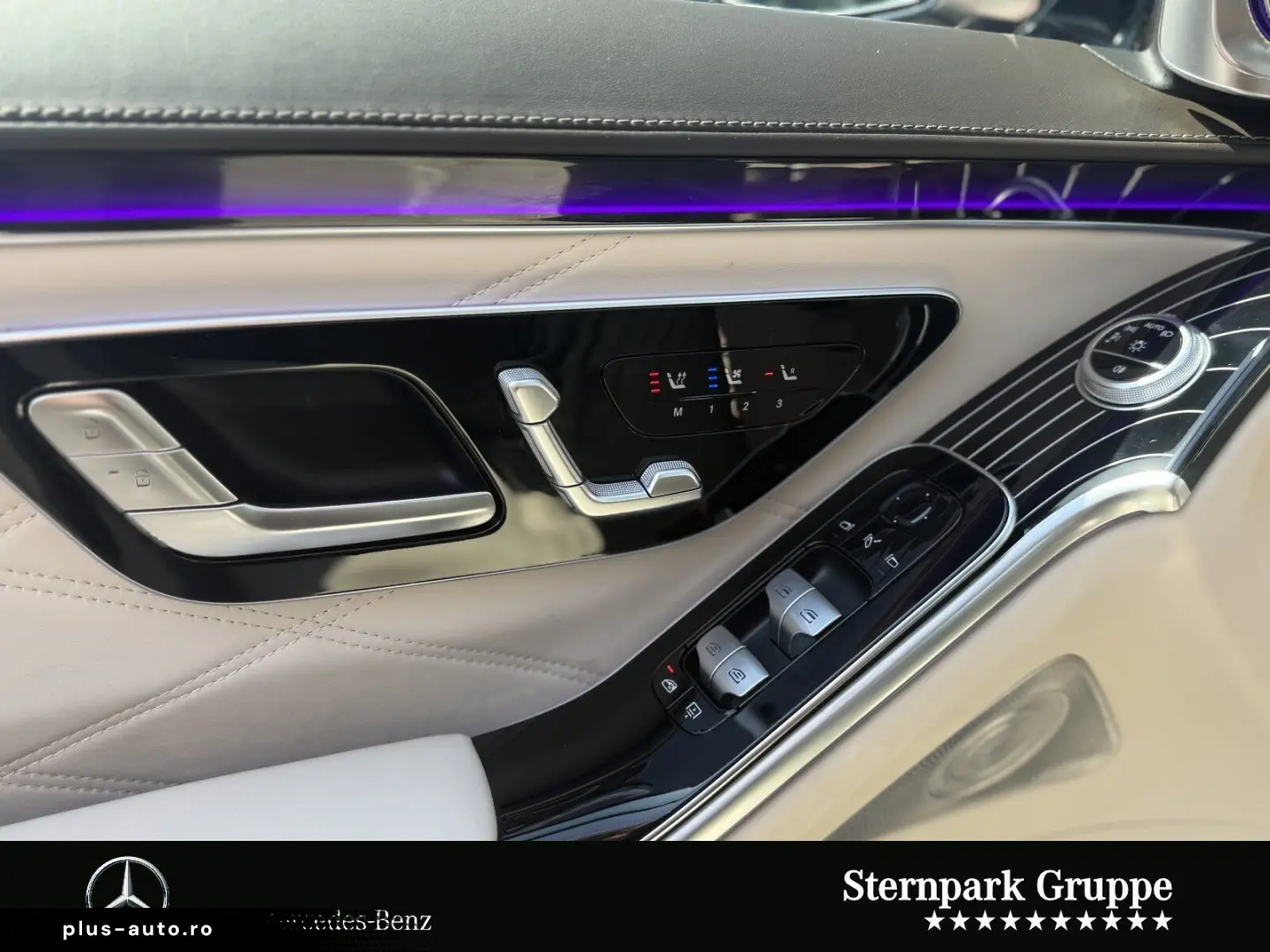 MERCEDES-BENZ Maybach S 580 First-Class Chaffeur HUD
