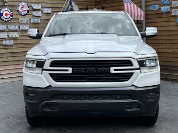 RAM 1500 Sport Crew Cab   5.7 HEMI V8   LPG   4x4