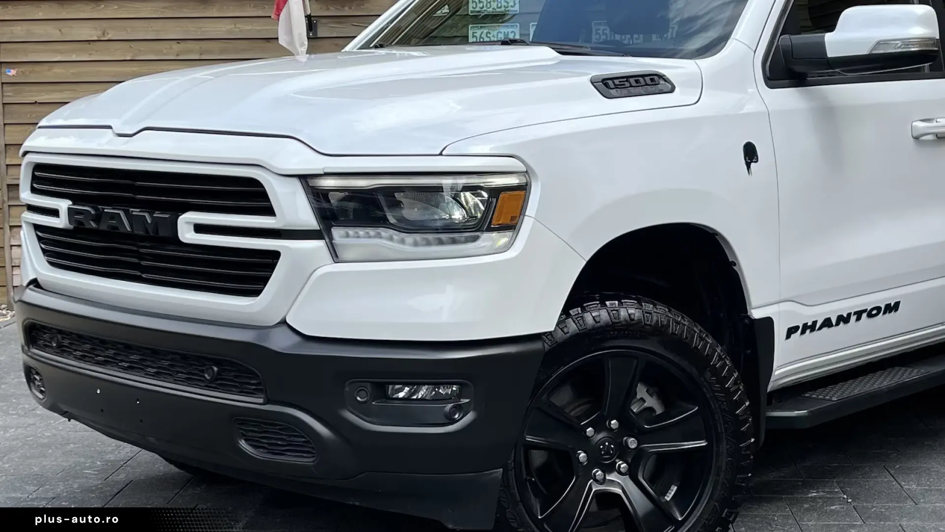 RAM 1500 Sport Crew Cab   5.7 HEMI V8   LPG   4x4