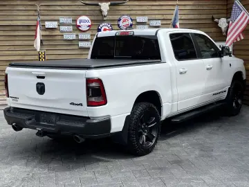 RAM 1500 Sport Crew Cab   5.7 HEMI V8   LPG   4x4
