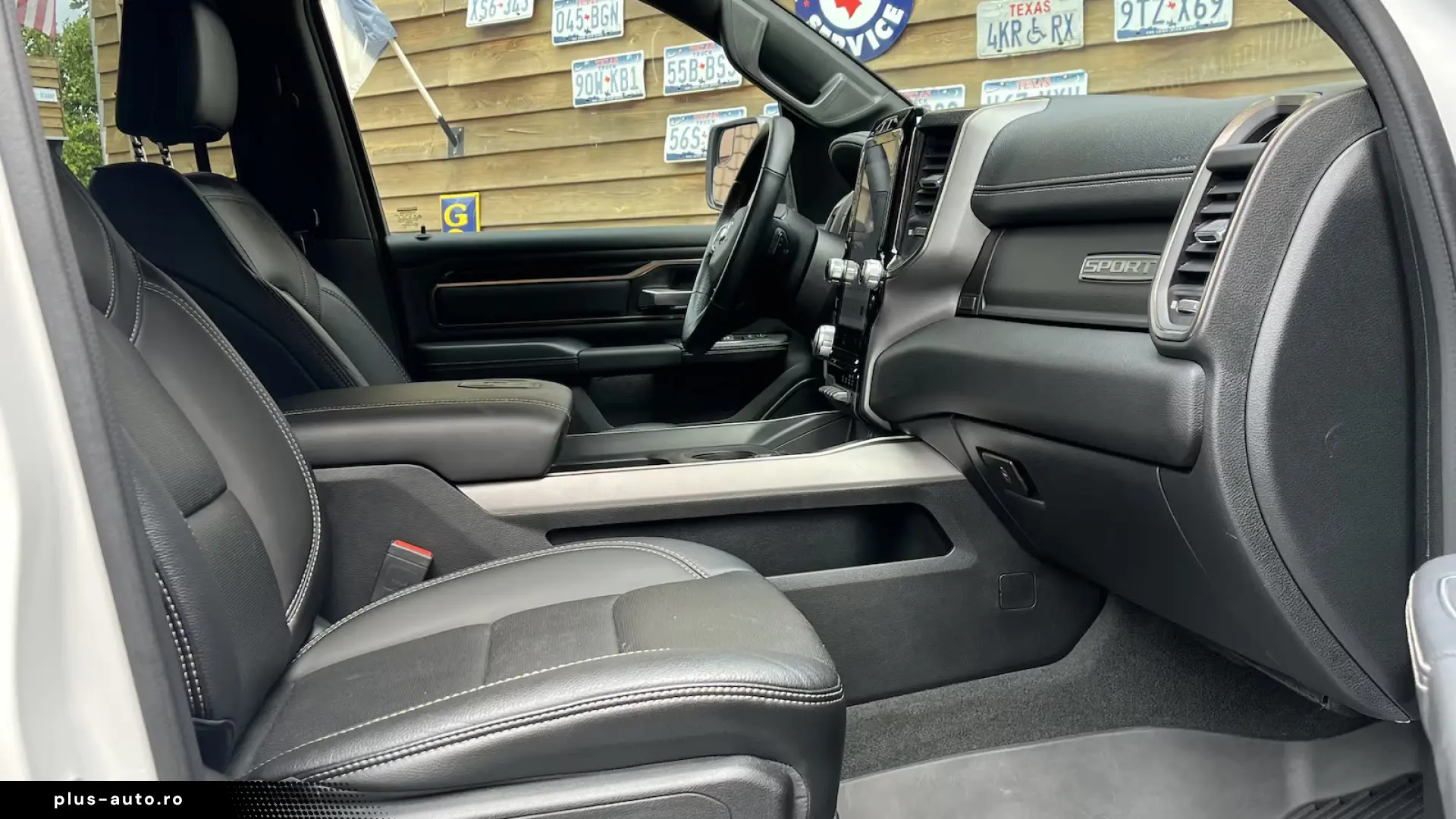 RAM 1500 Sport Crew Cab   5.7 HEMI V8   LPG   4x4