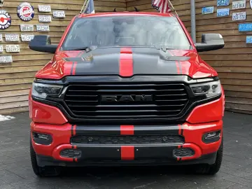 RAM 1500 Laramie Night Edition   5.7 HEMI eTorque