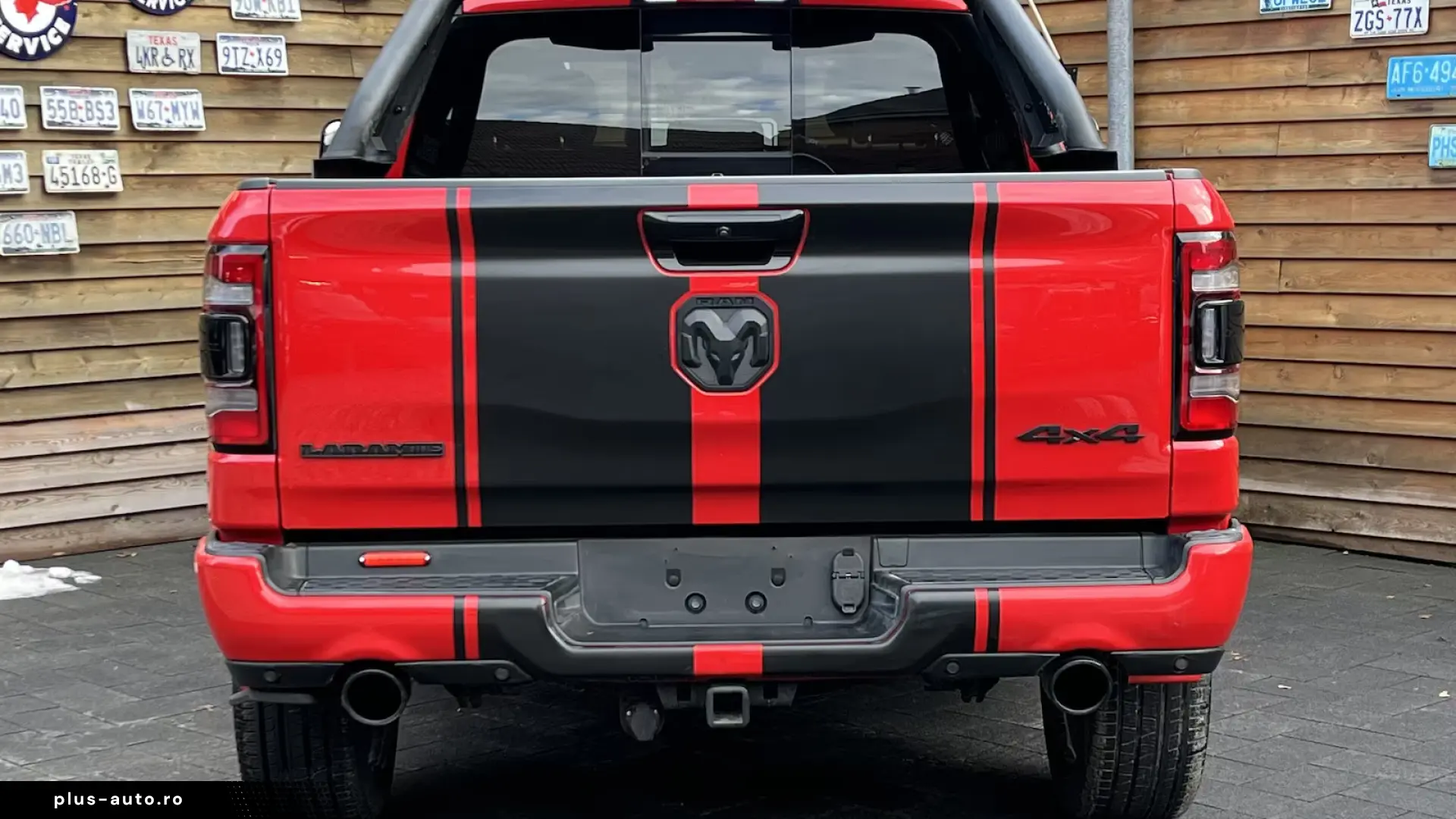 RAM 1500 Laramie Night Edition   5.7 HEMI eTorque