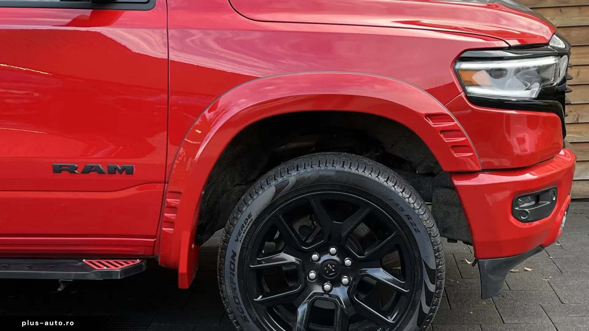 RAM 1500 Laramie Night Edition   5.7 HEMI eTorque