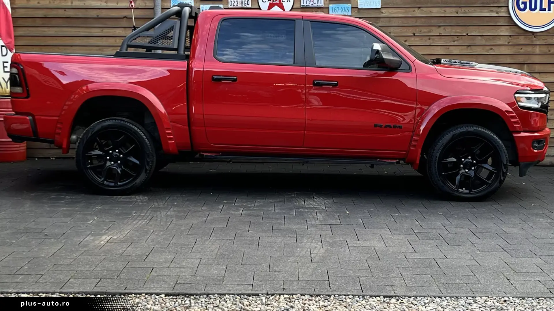 RAM 1500 Laramie Night Edition   5.7 HEMI eTorque