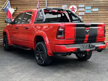 RAM 1500 Laramie Night Edition   5.7 HEMI eTorque