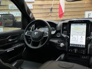 RAM 1500 Laramie Night Edition   5.7 HEMI eTorque