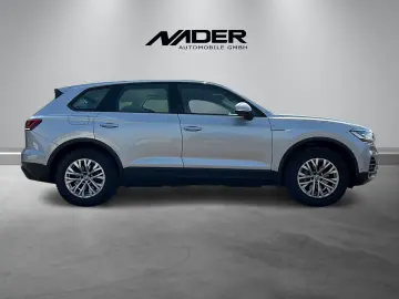 VW Touareg   ACC   LED   Kam   AHK   1Hand