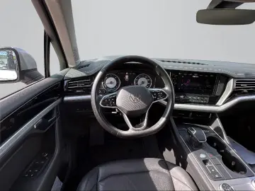 VW Touareg   ACC   LED   Kam   AHK   1Hand