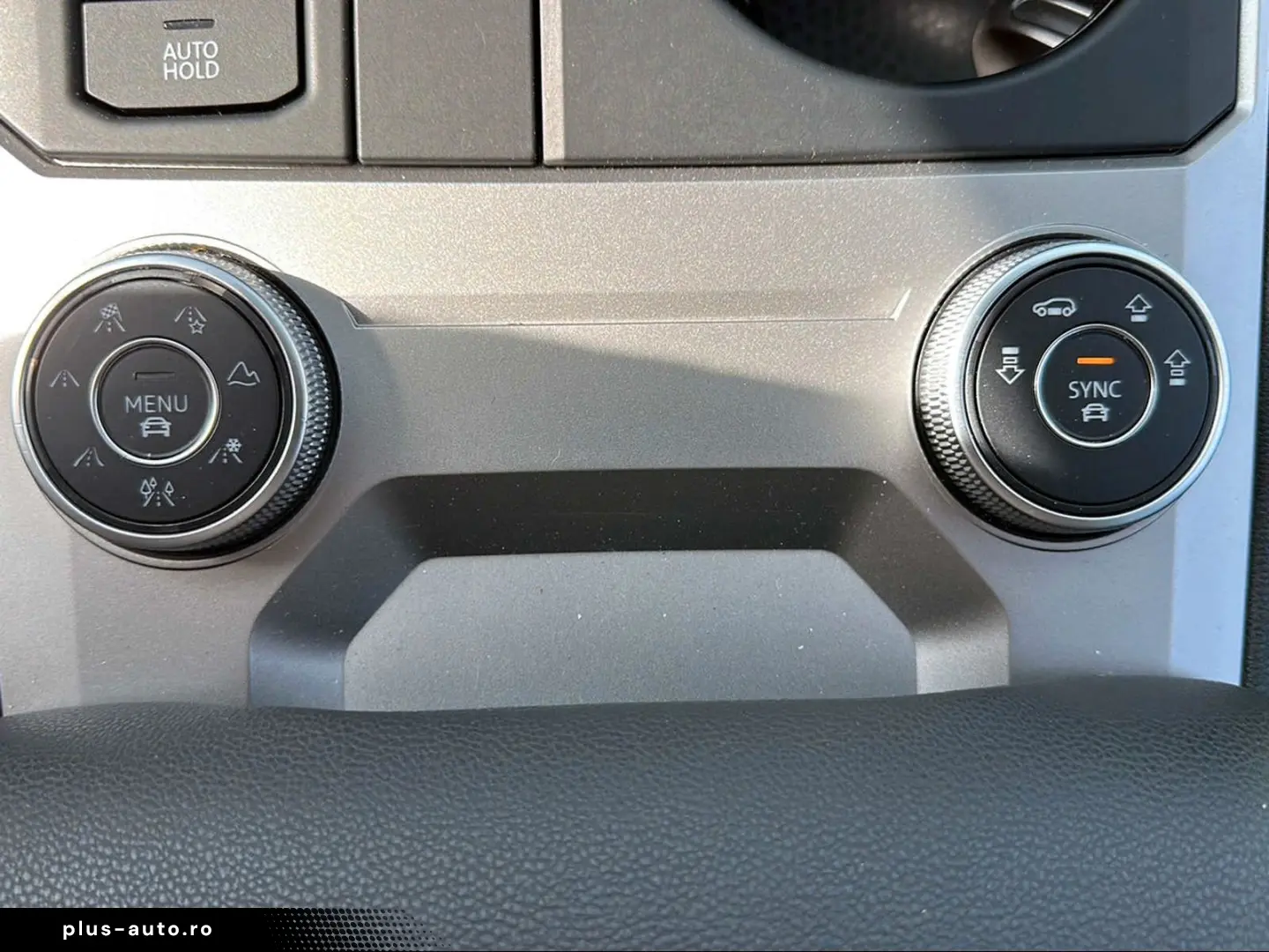 VW Touareg   ACC   LED   Kam   AHK   1Hand