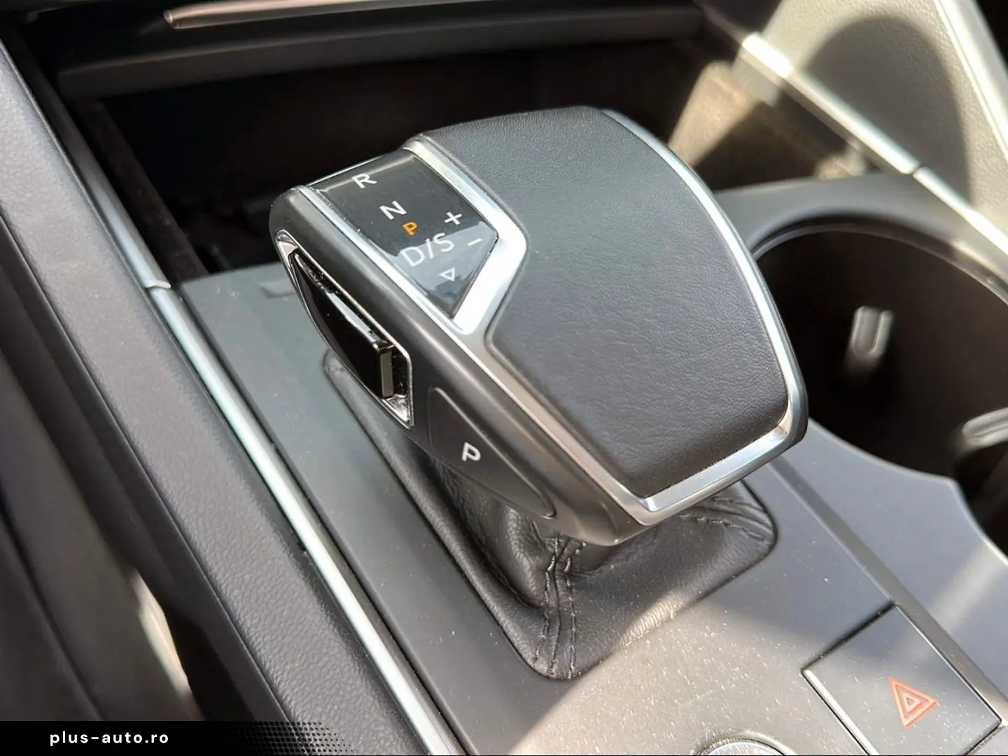 VW Touareg   ACC   LED   Kam   AHK   1Hand