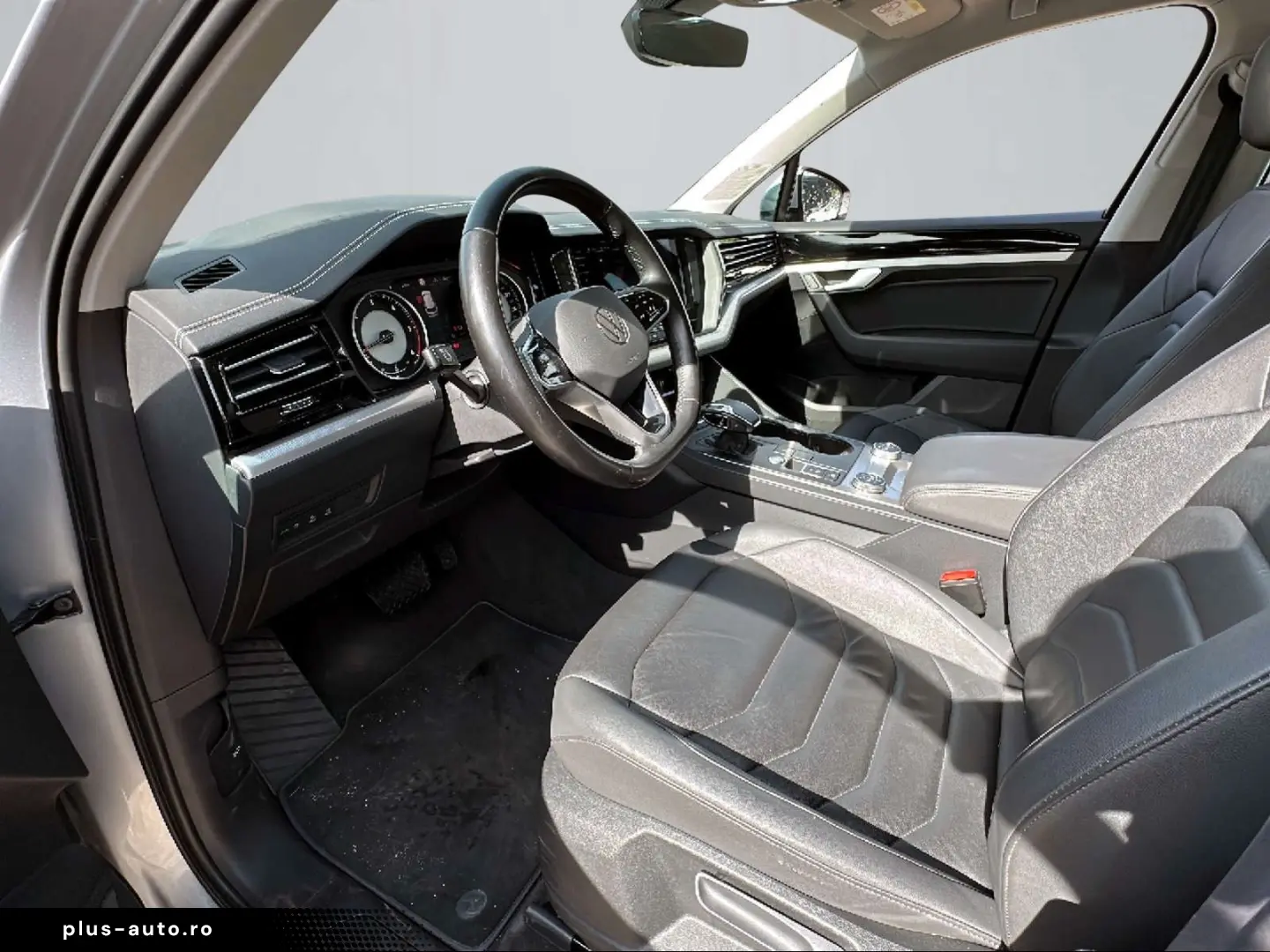 VW Touareg   ACC   LED   Kam   AHK   1Hand