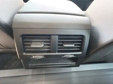VW Touareg   ACC   LED   Kam   AHK   1Hand