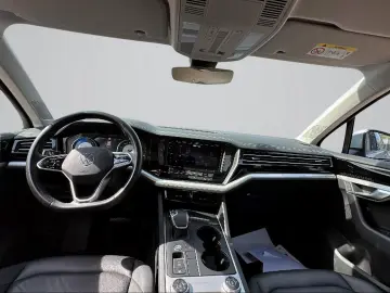 VW Touareg   ACC   LED   Kam   AHK   1Hand