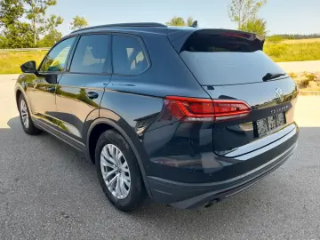 VW Touareg 3.0 V6 TDI 4MOT Tiptr LED 4CORNER AHK