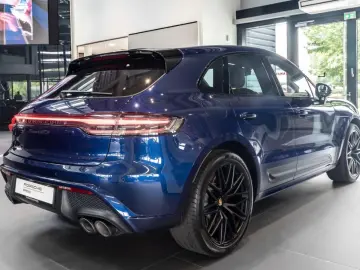Porsche Macan GTS Air PASM SportChrono Full Leather Package