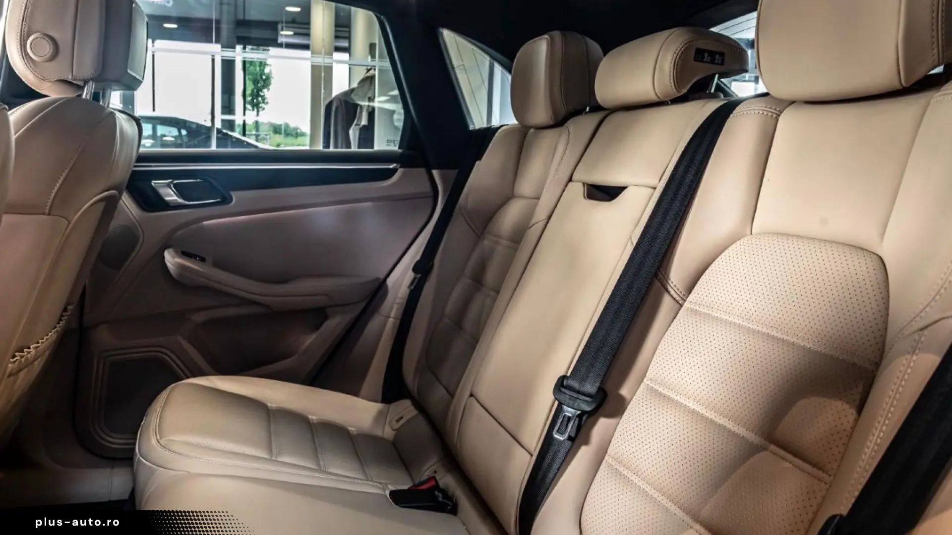Porsche Macan GTS Air PASM SportChrono Full Leather Package