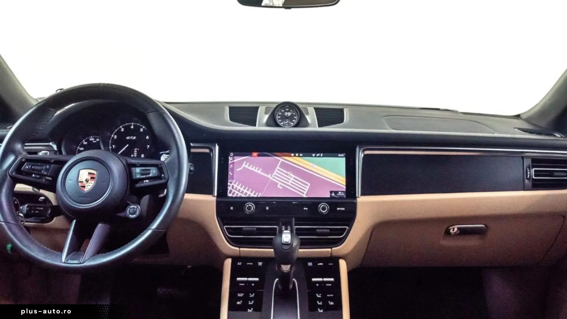 Porsche Macan GTS Air PASM SportChrono Full Leather Package