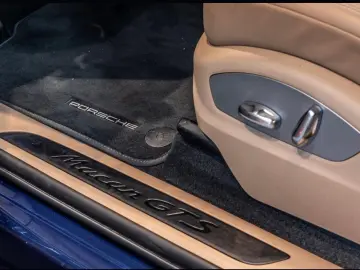 Porsche Macan GTS Air PASM SportChrono Full Leather Package