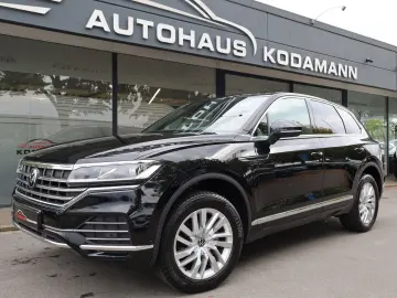 VW Touareg Elegance 4Motion 3.0 TDI Memory CAM ACC