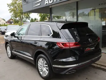 VW Touareg Elegance 4Motion 3.0 TDI Memory CAM ACC