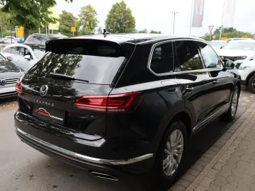 VW Touareg Elegance 4Motion 3.0 TDI Memory CAM ACC