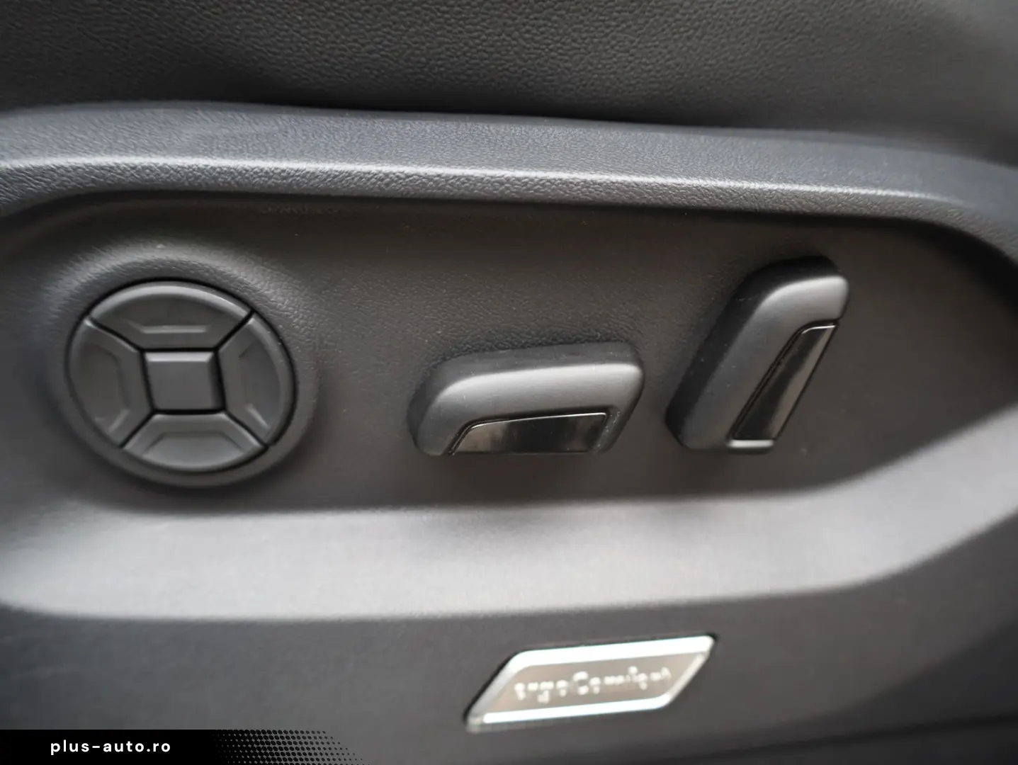 VW Touareg Elegance 4Motion 3.0 TDI Memory CAM ACC