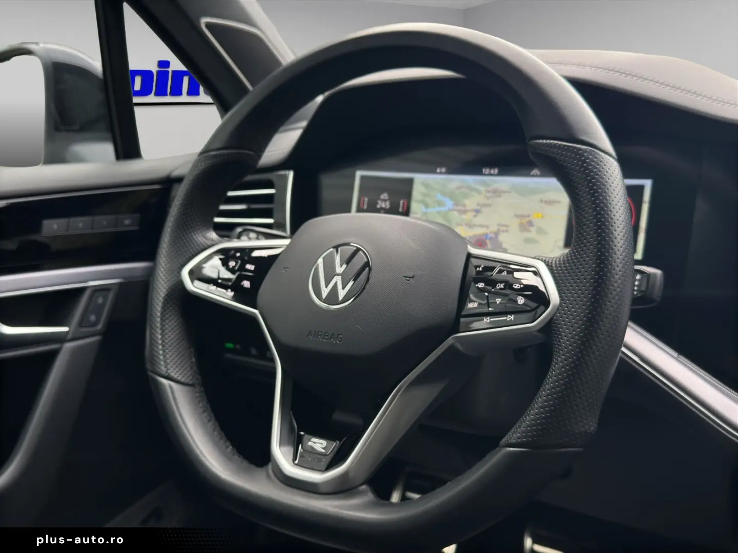 VW Touareg 3.0 TSI R-Line INNOVISION DYNAUDIO
