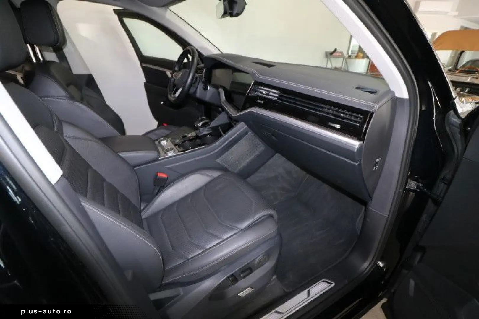 VW Touareg 3.0 TDI 4Motion Elegance