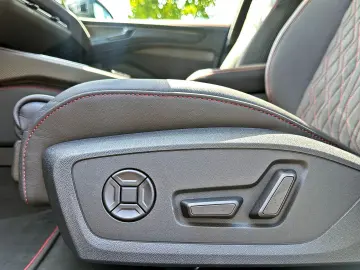 AUDI A6 Limousine TFSI qu S LINE MATRIX PANO LUFT 360