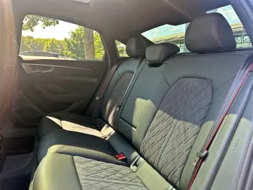 AUDI A6 Limousine TFSI qu S LINE MATRIX PANO LUFT 360
