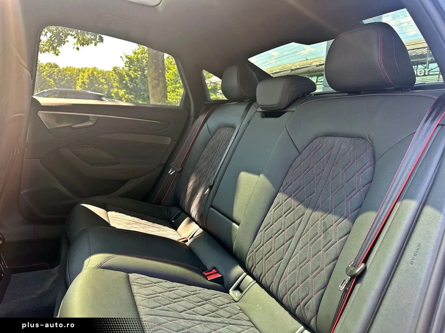 AUDI A6 Limousine TFSI qu S LINE MATRIX PANO LUFT 360