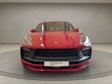 Porsche Macan GTS sports exhaust air suspension BOSE