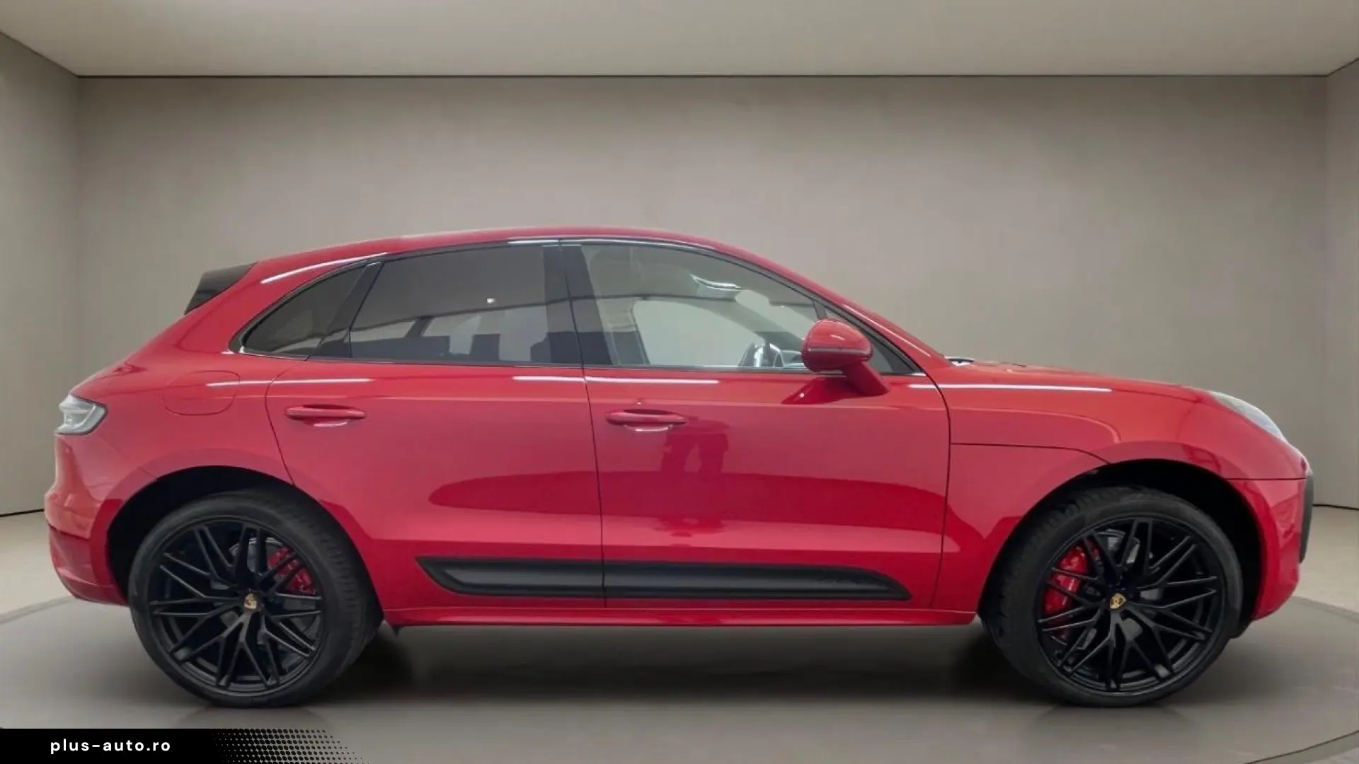 Porsche Macan GTS sports exhaust air suspension BOSE