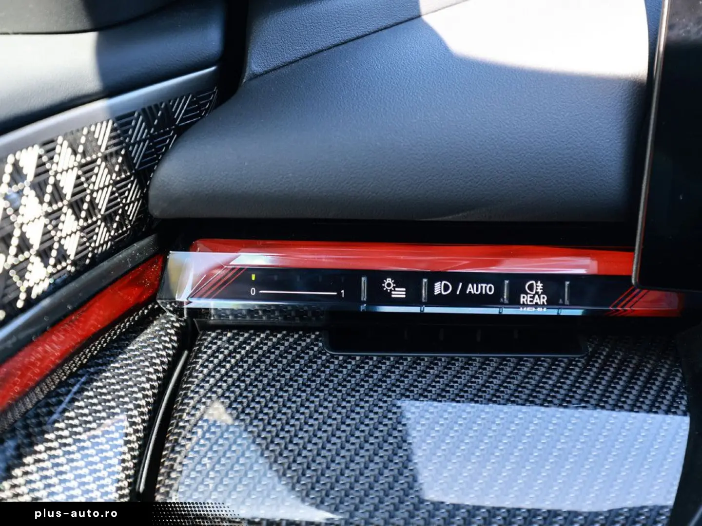 BMW 540d xDrive M-Sport PANO STANDHZ B&W HUD 360