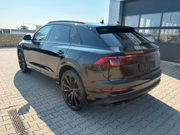 AUDI Q8 50 TDI quattro