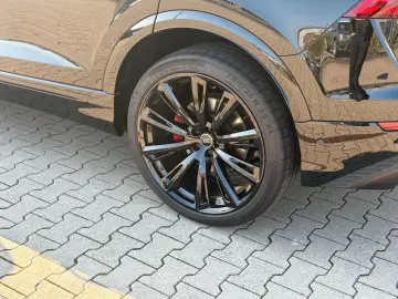 AUDI Q8 50 TDI quattro