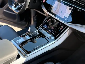 AUDI Q8 50 TDI quattro